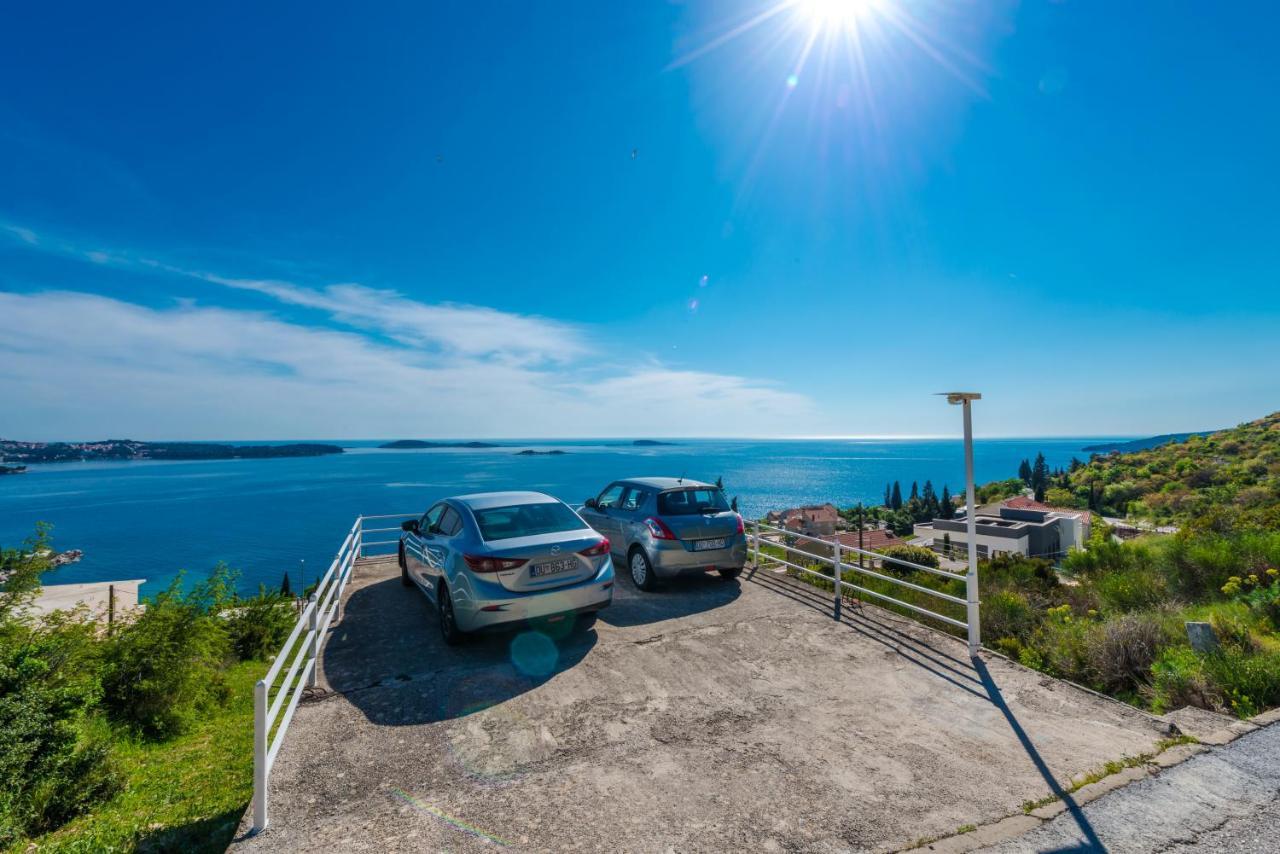 Golden Seaview Holiday Home Mlini Kültér fotó